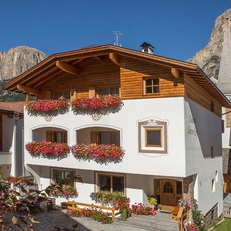 Garni Gran Pre Bed & Breakfast Корвара ин Бадия Екстериор снимка
